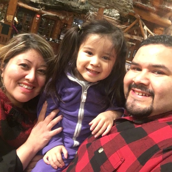 Meet your Posher, Denise - Picture 1 of 1